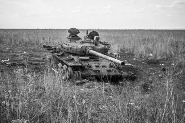 Tanque Russo Destruído Batalha Izyum Exército Russo Invadiu Ucrânia Pesados — Fotografia de Stock