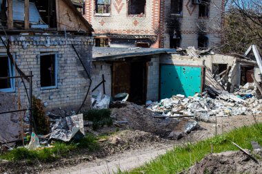 Donesk Oblastı 'ndaki Bohorodychne köyünde yıkılmış evler. Rus ordusu Ukrayna 'yı işgal etti ve savaş alanı haline gelen bu bölgede ağır çatışmalar yaşanıyor..