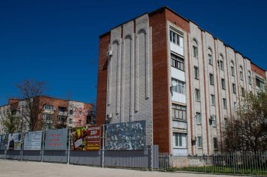 Sloviansk şehri, Donetsk Oblastı, ön cepheye yakın. Rus ordusu Ukrayna 'yı işgal etti ve savaş alanı haline gelen bu bölgede ağır çatışmalar yaşanıyor..