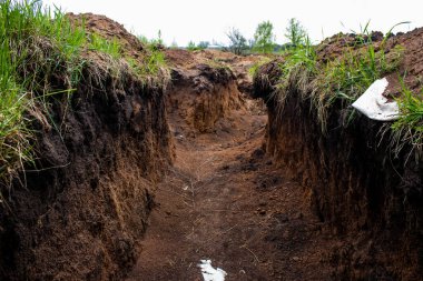 113. Harkiv Savunma Tugayı 'nın 209. Taburu' nun siperleri. Bu tugayın görevi Rus ordusunun tam önünde mevzilenmek ve tüm düşman saldırılarını püskürtmek..