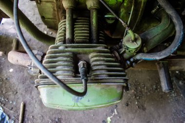 28. Motorize Tugay askerleri tarafından kullanılan Ukrayna askeri motosiklet sepetleri. Askerler onu kısa mesafeleri aşmak için yedek araç olarak kullanıyorlar. Eski olmasına rağmen mükemmel çalışıyor..