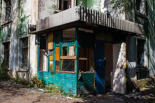 Sérült Épületek Találhatók Város Kostiantynivka Orosz Hadsereg Bombák Civil Célpontok — Stock Fotó