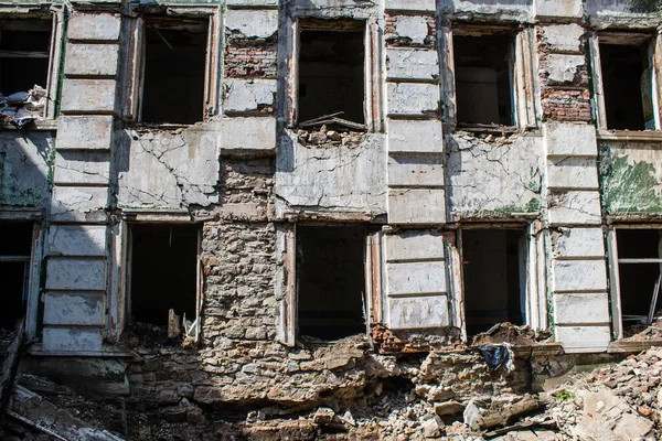 Κατεστραμμένα Κτίρια Που Βρίσκονται Στην Πόλη Kostiantynivka Ρωσικός Στρατός Βομβαρδίζει — Φωτογραφία Αρχείου