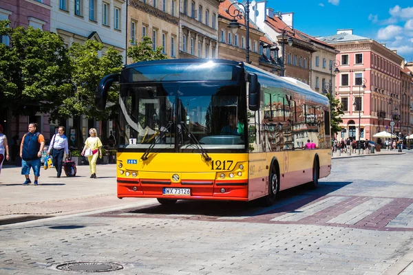 Varsóvia Polônia Maio 2023 Ônibus Nas Ruas Varsóvia Parte Sistema — Fotografia de Stock