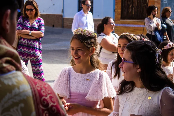 Carmona Hiszpania Czerwca 2023 Młode Dzieci Uczestniczące Święcie Bożego Ciała — Zdjęcie stockowe