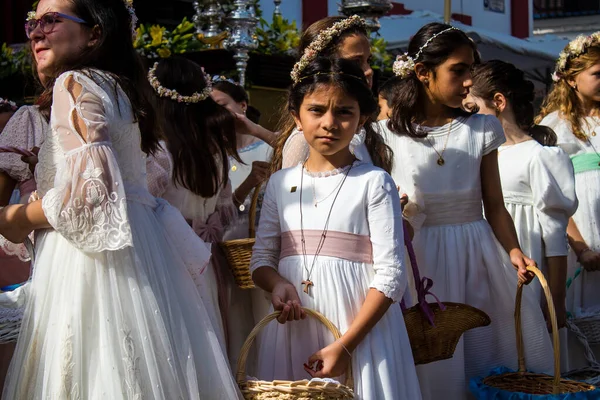 Carmona España Junio 2023 Niños Pequeños Participando Fiesta Del Corpus —  Fotos de Stock