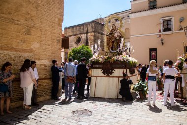 Carmona, İspanya - 11 Haziran 2023 Corpus Christi ziyafetinde kullanılan Katolik dini heykeli. Tören, İspanya 'nın güneyindeki Carmona şehrinde gerçekleştirilecek.