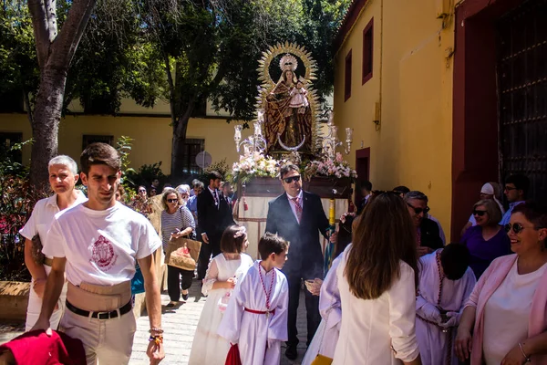 Katolické Farní Dítě Které Účastnilo Procesí Corpus Christi Dávné Tradice — Stock fotografie