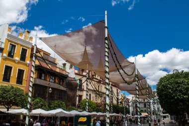 Sevilla, İspanya - 13 Haziran 2023 Sevilla şehir merkezi, sembolik bir şehir ve Endülüs 'ün başkenti..