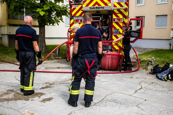 Firefighters Intervention Building Fire Reims France June 2023 Firefighters Working — Stock Photo, Image