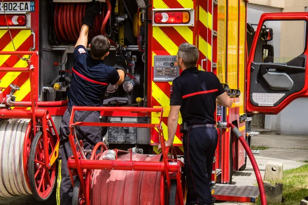 Pompiers Intervention Dans Bâtiment Feu Reims France Juin 2023 Les — Photo