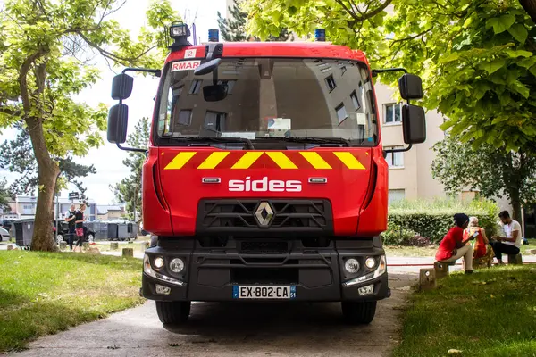 Reims France Juin 2023 Camion Pompiers Intervention Dans Bâtiment Feu — Photo