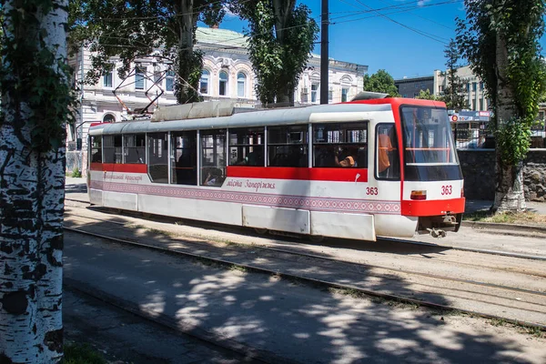 Saporischja Ukraine Juli 2023 Straßenbahn Rollt Durch Die Straßen Von — Stockfoto