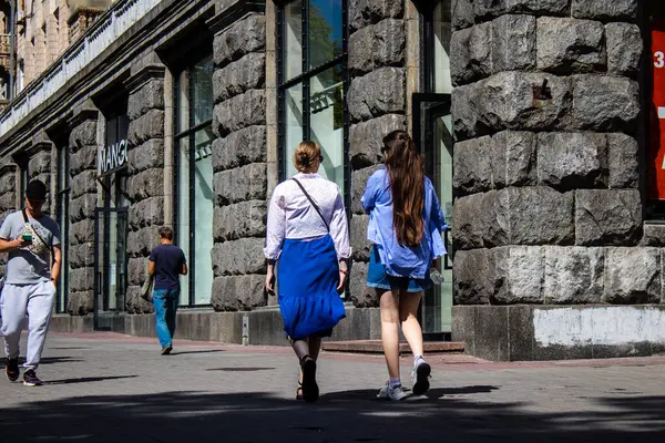 stock image Kyiv, Ukraine - July 28, 2023 People wander over Maidan Square in Kyiv. This place has become famous and that located in the center of the city.