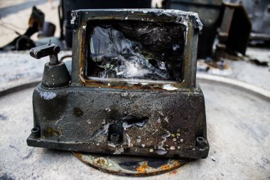 Kyiv, Ukrayna - 31 Temmuz 2023 Ukrayna 'da savaşın başlangıcından bu yana Rusya' nın askeri teçhizatının yakın çekimleri Kyiv şehir merkezindeki açık hava sergisinde gerçekleşti..