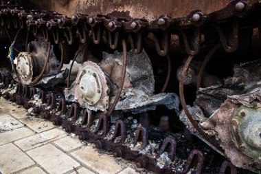 Kyiv, Ukrayna - 31 Temmuz 2023 Ukrayna 'da savaşın başlangıcından bu yana Rusya' nın askeri teçhizatının yakın çekimleri Kyiv şehir merkezindeki açık hava sergisinde gerçekleşti..