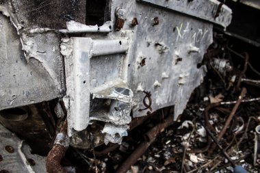 Kyiv, Ukrayna - 31 Temmuz 2023 Ukrayna 'da savaşın başlangıcından bu yana Rusya' nın askeri teçhizatının yakın çekimleri Kyiv şehir merkezindeki açık hava sergisinde gerçekleşti..