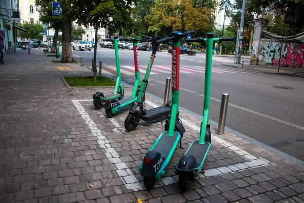 Kyiv Ukraine August 2023 Electric Scooter Hire Parked Downtown Kyiv — Stock Photo, Image