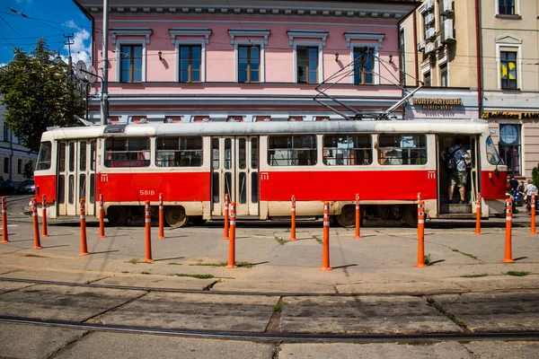 Kijev Ukrajna Augusztus 2023 Tram Roll Downtown Kyiv Emberek Naponta — Stock Fotó