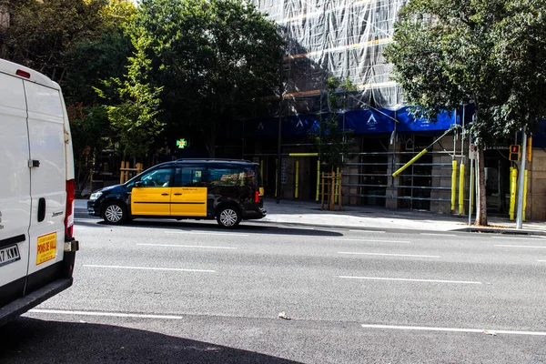 Barcelona Spain August 2023 Taxi Driving Streets Barcelona Part Transport — Stock Photo, Image