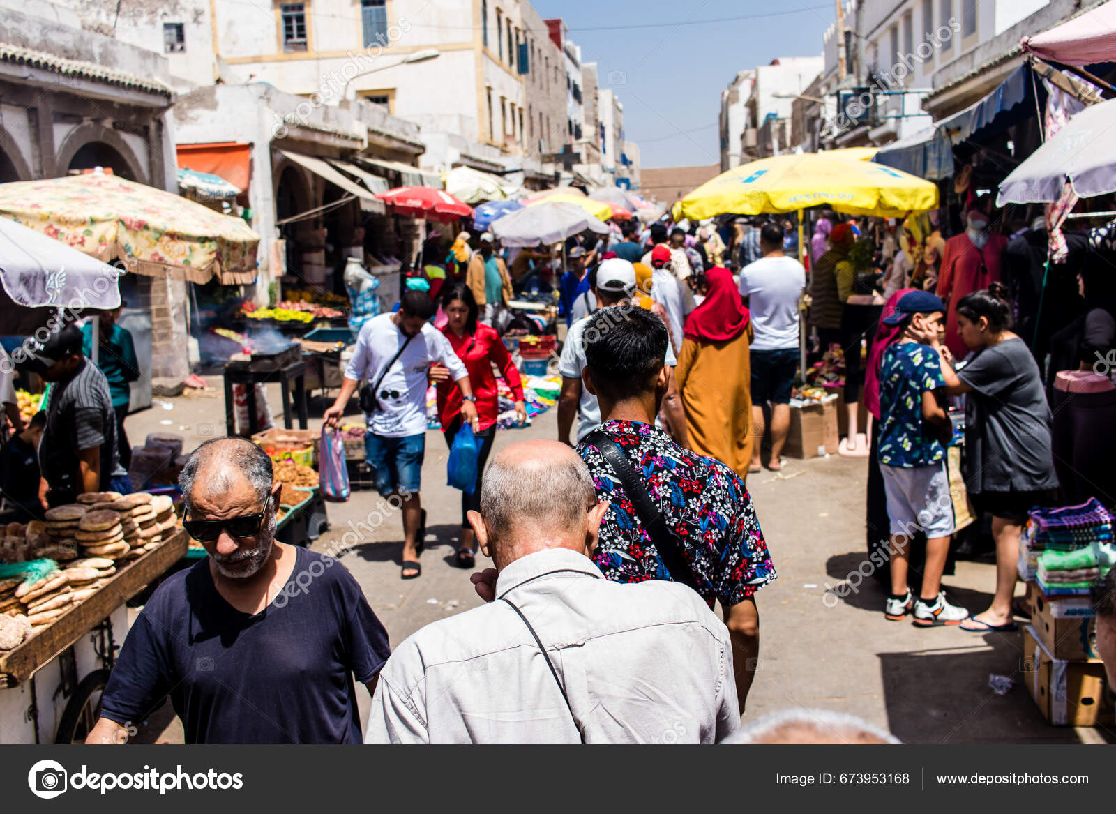 Essaouira Morocco August 2023 People Visiting Souk Essaouira ...