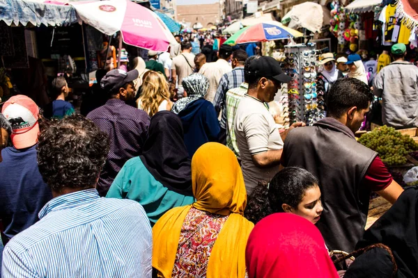 Essaouira Marruecos Agosto 2023 Personas Que Visitan Zoco Essaouira Mercado — Foto de Stock