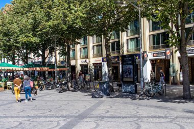 Reims, Fransa - 15 Eylül 2023 Reims şehri, sembolik bir şehir ve Fransa 'nın Şampanya başkenti