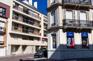 Reims, Fransa - 15 Eylül 2023 Reims şehri, sembolik bir şehir ve Fransa 'nın Şampanya başkenti