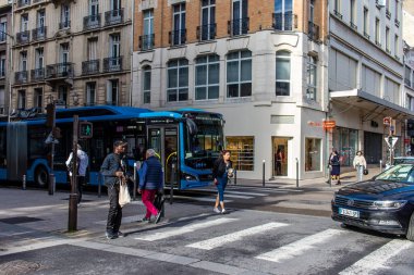 Reims, Fransa - 22 Eylül 2023 Reims şehri, sembolik bir şehir ve Fransa 'nın Şampanya başkenti.