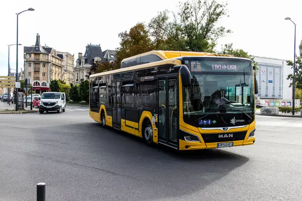 Reims France September 2023 Local Bus Rolling Downtown Reims Capital — Stock Photo, Image