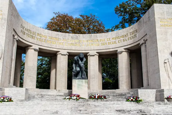 Reims Francia Septiembre 2023 Monumento Guerra Honor Los Soldados Franceses — Foto de Stock