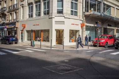 Reims, Fransa - Ekim 06, 2023 Reims şehri, sembolik bir şehir ve Fransa 'nın şampanya başkenti..