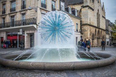 Reims, Fransa - 26 Ekim 2023 Reims şehri, sembolik bir şehir ve Fransa 'nın şampanya başkenti..