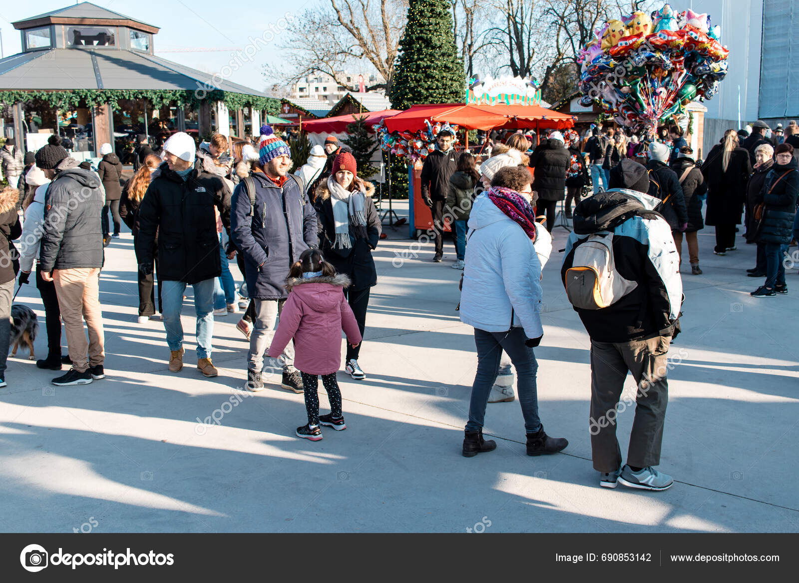 Reims France December 2023 People Visiting Christmas Market Town Reims Stock Editorial Photo