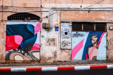 Tel Aviv, İsrail - 6 Aralık 2023 Tel Aviv 'in Jafa bölgesinin kentsel manzarası, Yahudi ve Arap kültürünün karıştığı sembolik bir şehir..