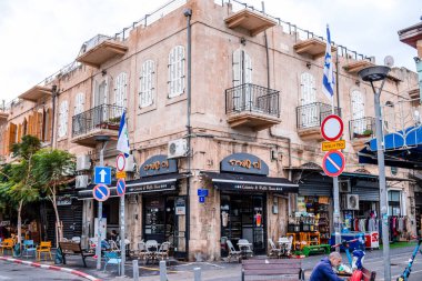 Tel Aviv, İsrail - 6 Aralık 2023 Tel Aviv 'in Jafa bölgesinin kentsel manzarası, Yahudi ve Arap kültürünün karıştığı sembolik bir şehir..