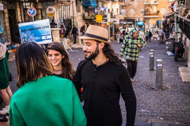 Kudüs, İsrail - 22 Aralık 2023 Mahane Yehuda Pazarı 'nda 