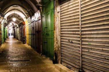 Kudüs, İsrail - 25 Aralık 2023 İsrail 'in amblemli bir şehri olan Kudüs' ün eski kent manzarası.