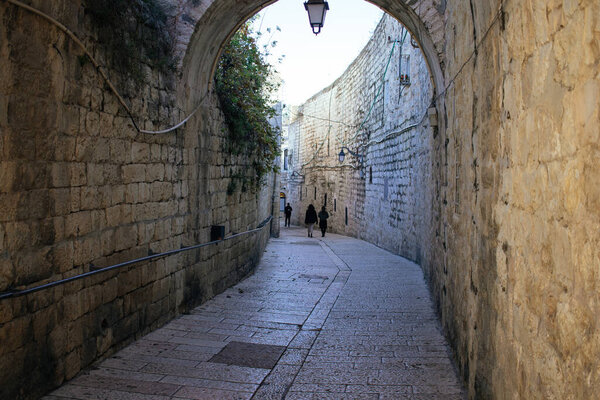 Иерусалим, Израиль 27 декабря 2023 года Улицы еврейского квартала Старого города Иерусалима. Евреи живут в этом жилом районе Старого города Иерусалима