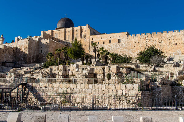 Jrusalem, Isral 27 dcembre 2023 fouilles adjacentes l'Arche de Robinson, un escalier monumental port par une arche de pierre inhabituelle, qui se trouvait autrefois l'angle sud-ouest du mont du Temple
