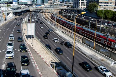 Tel Aviv, İsrail, 30 Aralık 2023 Tel Aviv, ikonik şehir. Tel Aviv modern binaları ve mimarisi ile dünyanın en canlı şehirlerinden biridir.