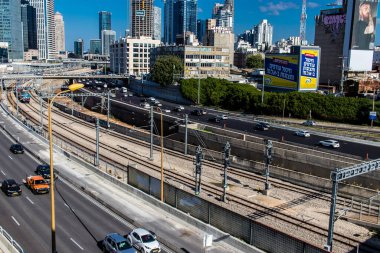 Tel Aviv, İsrail, 30 Aralık 2023 Tel Aviv, ikonik şehir. Tel Aviv modern binaları ve mimarisi ile dünyanın en canlı şehirlerinden biridir.