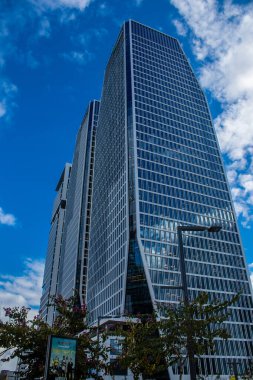 Tel Aviv, İsrail 3 Ocak 2024 Tel Aviv, ikonik şehir. Tel Aviv modern binaları ve mimarisi ile dünyanın en canlı şehirlerinden biridir.