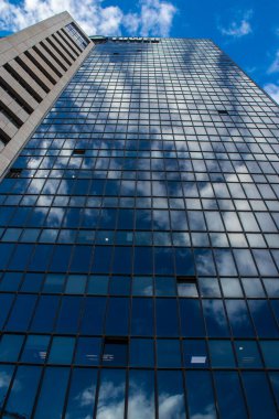 Tel Aviv, İsrail 3 Ocak 2024 Tel Aviv, ikonik şehir. Tel Aviv modern binaları ve mimarisi ile dünyanın en canlı şehirlerinden biridir.