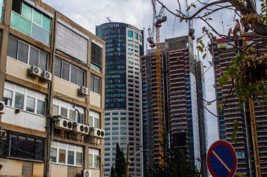 Tel Aviv, İsrail 3 Ocak 2024 Tel Aviv, ikonik şehir. Tel Aviv modern binaları ve mimarisi ile dünyanın en canlı şehirlerinden biridir.