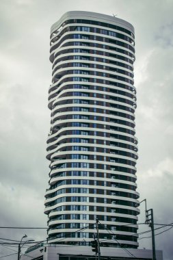 Tel Aviv, İsrail 3 Ocak 2024 Tel Aviv, ikonik şehir. Tel Aviv modern binaları ve mimarisi ile dünyanın en canlı şehirlerinden biridir.