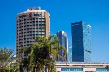 Tel Aviv, İsrail, 6 Ocak 2024 Tel Aviv, ikonik şehir. Tel Aviv modern binaları ve mimarisi ile dünyanın en canlı şehirlerinden biridir.