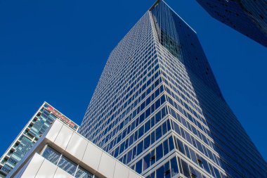 Tel Aviv, İsrail 10 Ocak 2024 Tel Aviv, ikonik şehir. Tel Aviv modern binaları ve mimarisi ile dünyanın en canlı şehirlerinden biridir.