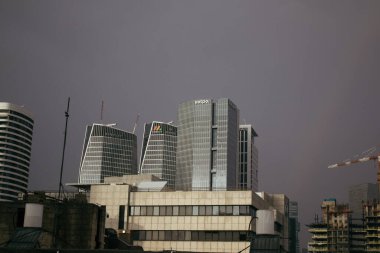 Tel Aviv, İsrail 14 Ocak 2024 Tel Aviv, ikonik şehir. Tel Aviv modern binaları ve mimarisi ile dünyanın en canlı şehirlerinden biridir.