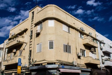 Tel Aviv, İsrail 21 Ocak 2024 Cityscape ve Tel Aviv mimarisi, ikonik şehir İsrail. Tel Aviv modern ve geleneksel binaları ile dünyanın en canlı şehirlerinden biridir.